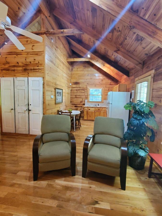 New River Trail Cabins Galax エクステリア 写真