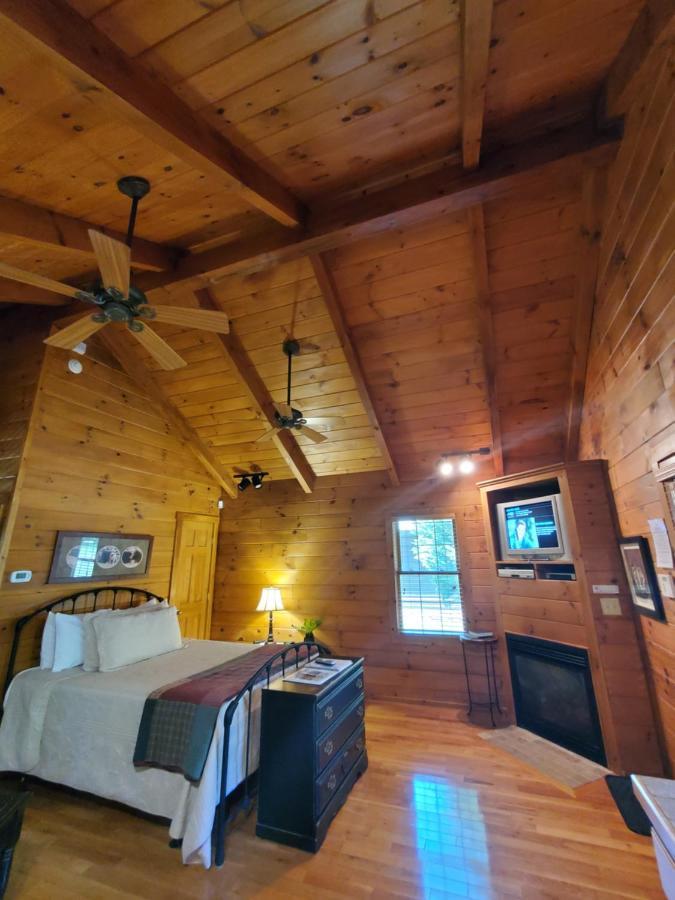 New River Trail Cabins Galax エクステリア 写真