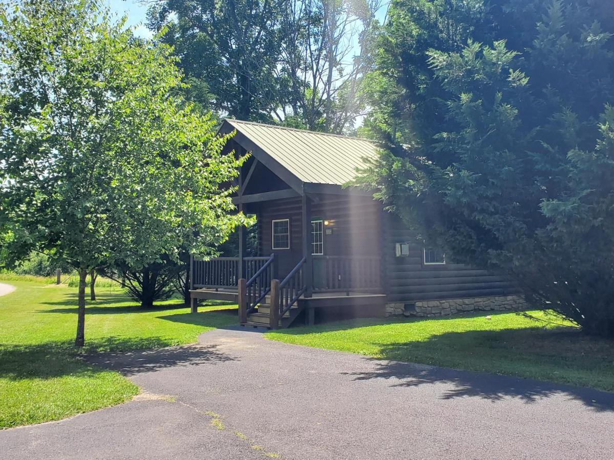 New River Trail Cabins Galax エクステリア 写真