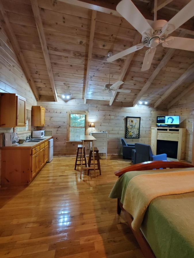 New River Trail Cabins Galax エクステリア 写真