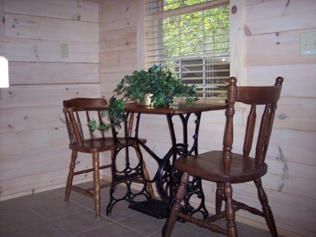 New River Trail Cabins Galax 部屋 写真